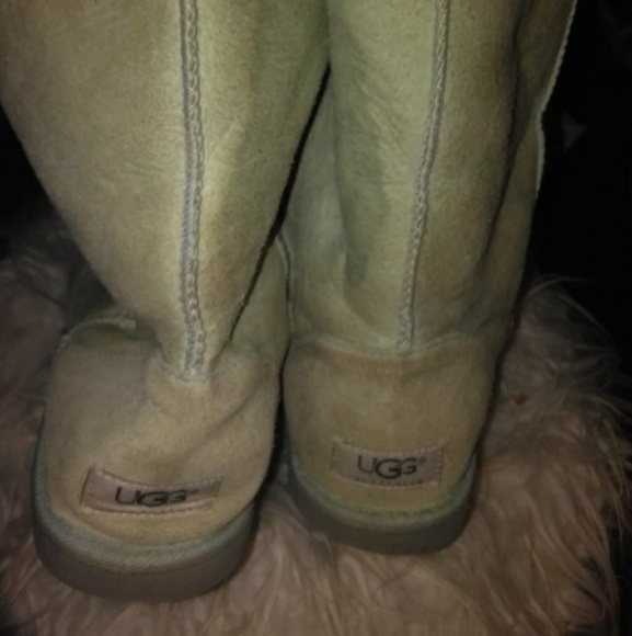 Blue uggs - Picture 6 of 7